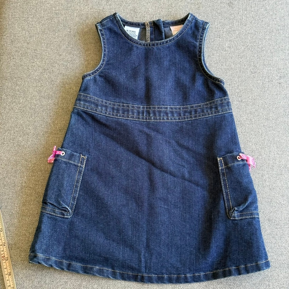Vintage Old Navy Toddler Bambini Dark Wash Denim Bow Pocket Jumper Dress 18-24 M